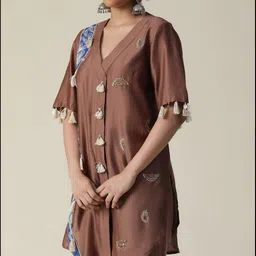 ARPITA SULAKSHANA Embroidered Tunic With Trouser image 2