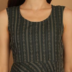 Jompers Geometric Printed Regular Kurta with Palazzos & Dupatta image 2