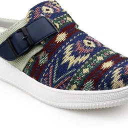 cozy wear Canvas Shoes For Women-picture-2