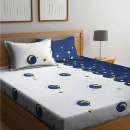 KLOTTHE White & Navy Blue Graphic 210 TC King Bedsheet with 2 Pillow Covers-image-26