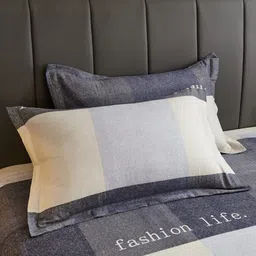 JC HOME Grey & Cream Geometric Printed 220 TC Single Bedsheet With 2 Pillow Covers image 2