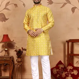 Men Cotton Blend Kurta Pyjama Set-image-8