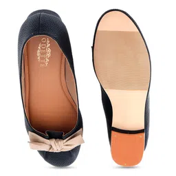 ODETTE Textured Block Pumps With Bows image 3