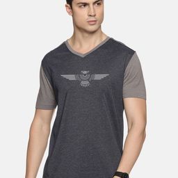 STELLERS Printed V-Neck Short Sleeves T-shirt-image-23