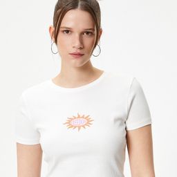 Koton Floral Printed Slim Fit T-shirt-image-91