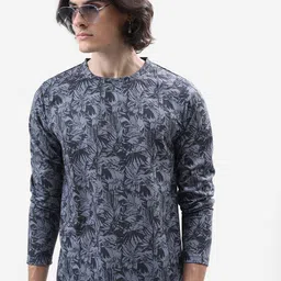 HIGHLANDER Grey Floral Printed Relaxed Fit T-shirt-image-50