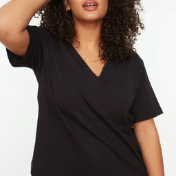 Trendyol Plus Size Drop-Shoulder Sleeves Pure Cotton T-shirt-image-30