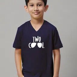 Friskers Boys Typography Printed V-Neck Cotton Bio Wash Regular T-shirt-picture-3