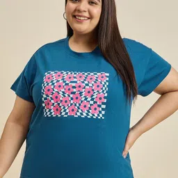 Sztori Women Printed Applique T-shirt-picture-15