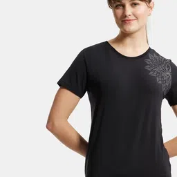 Jockey Floral Printed Relaxed Fit Antimicrobial T-shirt-picture-35