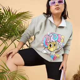CURVY STREET Plus Size Graphic Printed Drop Shoulder Sleeves Fleece Pullover Sweatshirt-image-49