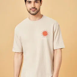 People Men Typography Printed V-Neck Pockets Boxy T-shirt-picture-10