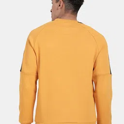 t-base Round Neck Cotton Sweatshirt image 2