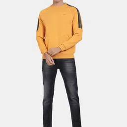 t-base Round Neck Cotton Sweatshirt image 4