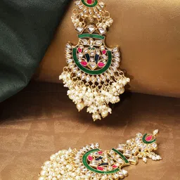 Priyaasi Green Gold-Plated Handcrafted Kundan-Studded Classic Drop Earrings-1