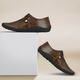 amico Men Sandal-picture-5