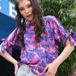 Sera Floral Printed Regular Top-image-14