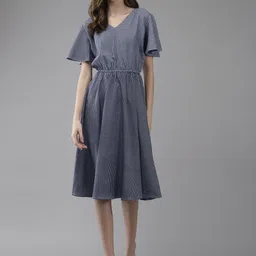 Aarika Checked Flared Sleeves Georgette A-Line Dress-image-4