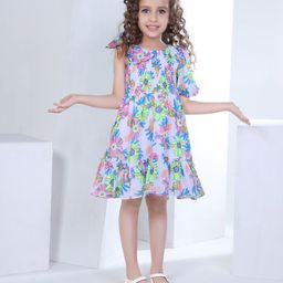 Peppermint Floral Printed Flutter Sleeve Knee Length Fit & Flare Dress-image-96