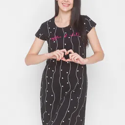AV2 Women Black & White Striped Printed Pure Cotton T-Shirt Night Dress-image-5