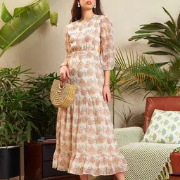 SASSAFRAS Cream-Coloured Floral Printed Cut-Out Tiered Georgette Maxi Dress-picture-18