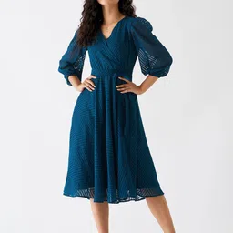Mesqlu Striped Georgette Fit & Flare Midi Dress-image-21