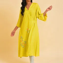 W Yellow Floral Printed A-Line Angrakha Kurta-16