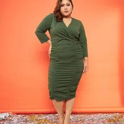 SASSAFRAS Curve Plus Size Bodycon Midi Dress-14
