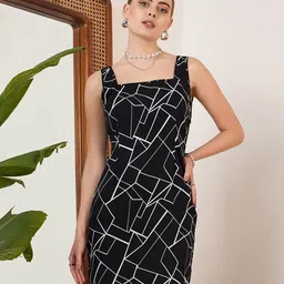 Berrylush Black Geometric Printed Sheath Dress-image-25