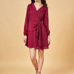 People Burgundy V-Neck Puff Sleeves Gathered Detailed Fit & Flare Dress-image-21