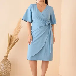 CURVE BY KASSUALLY Blue V-Neck Flared Sleeves Tie-Ups Wrap Dress-image-22