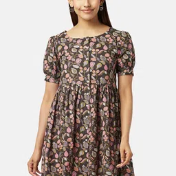 AKKRITI BY PANTALOONS Cotton Floral Dress-image-25