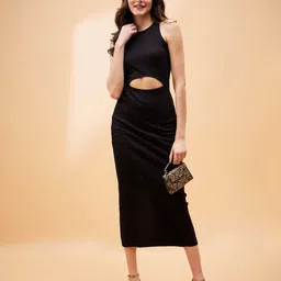 SASSAFRAS BASICS Cutout Bodycon Midi Dress-image-9