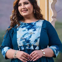 PrettyPlus by Desinoor.com Plus Size Round Neck Three-Quarter Sleeves A-Line Midi Dress image 2