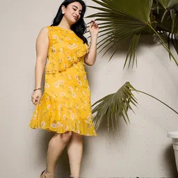 CURVE BY KASSUALLY Plus Size Yellow Floral Print Ruffled Chiffon Fit & Flare Dress image 4