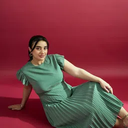 CURVE BY KASSUALLY Plus Size Green Flutter Sleeve Fit & Flare Midi Dress image 5