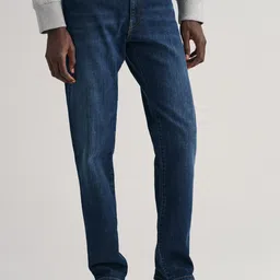 GANT Men Slim Fit Mid-Rise Clean Look Light Fade Stretchable Jeans-image-52