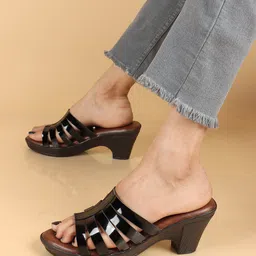 XE Looks Strappy Platform Heel Mules-16