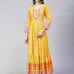 FASHOR Floral Printed Fit & Flare Dress-picture-37