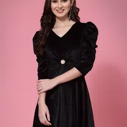 KASSUALLY Front Waist Ring Design Velvet A-Line Dress-image-10