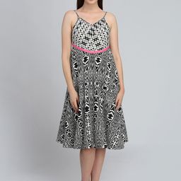 DODO & MOA Crepe A-Line Dress-image-86