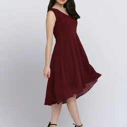 DressBerry Red V-Neck Gathered Fit & Flare Midi Dress-image-55