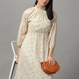 SHOWOFF Women Green & Brown Floral Chiffon Midi Dress-image-45