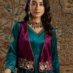Shae by SASSAFRAS Women Burgundy Embroidered Velvet Waistcoat-picture-54
