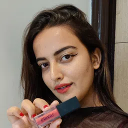 PRIVIU Set of 2 Matte Liquid Lipstick - Sparkling Red 151, Coral Bloom  305 image 3