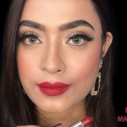 PERPAA Set of 2 Push Button Matte Lipstick 3.5g each - Matte Maroon 156 & Matte Nude 162 image 5