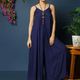 VASSTRAM Basic Jumpsuit-picture-37