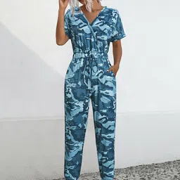 StyleCast x Revolte Printed Basic Jumpsuit-picture-16