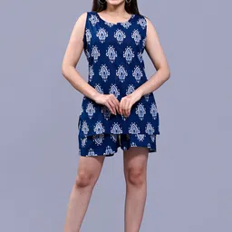 Krati Creations Women Floral Printed Pure Cotton Top With Shorts-image-39