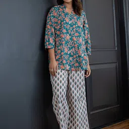 FEATHERS CLOSET Floral Printed Pure Cotton Co-ords-image-87